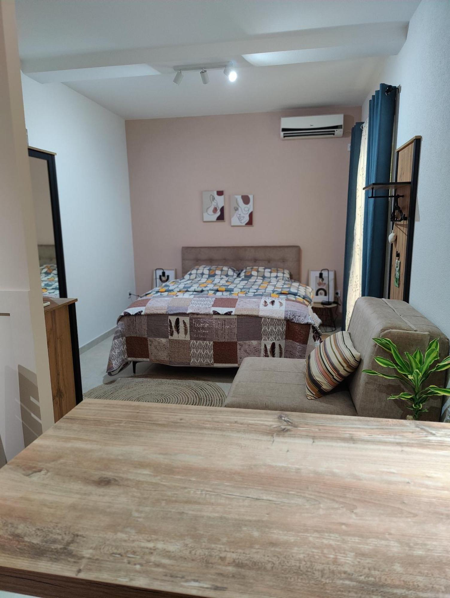 Miro Guesthouse Tivat Eksteriør billede