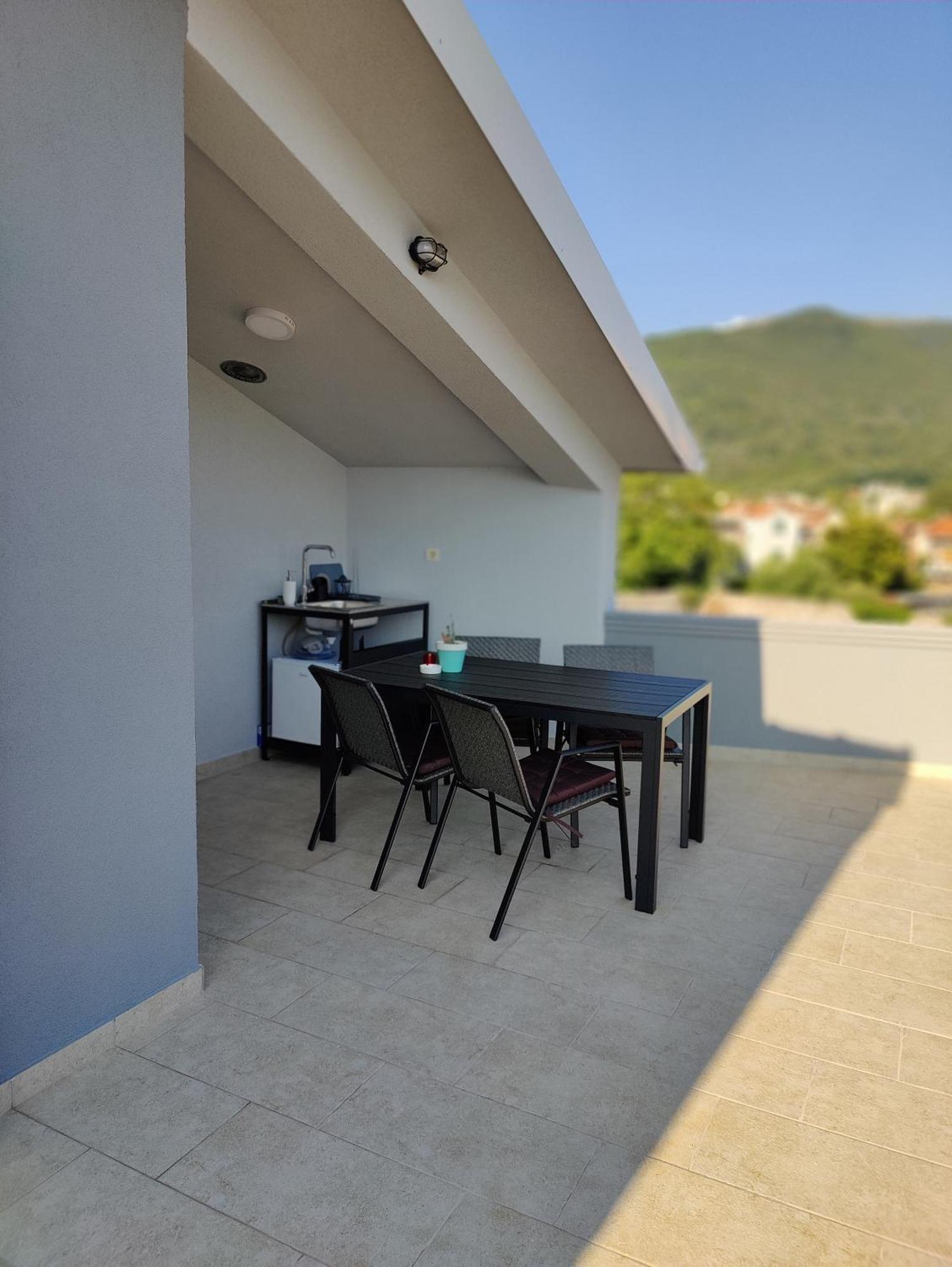Miro Guesthouse Tivat Eksteriør billede