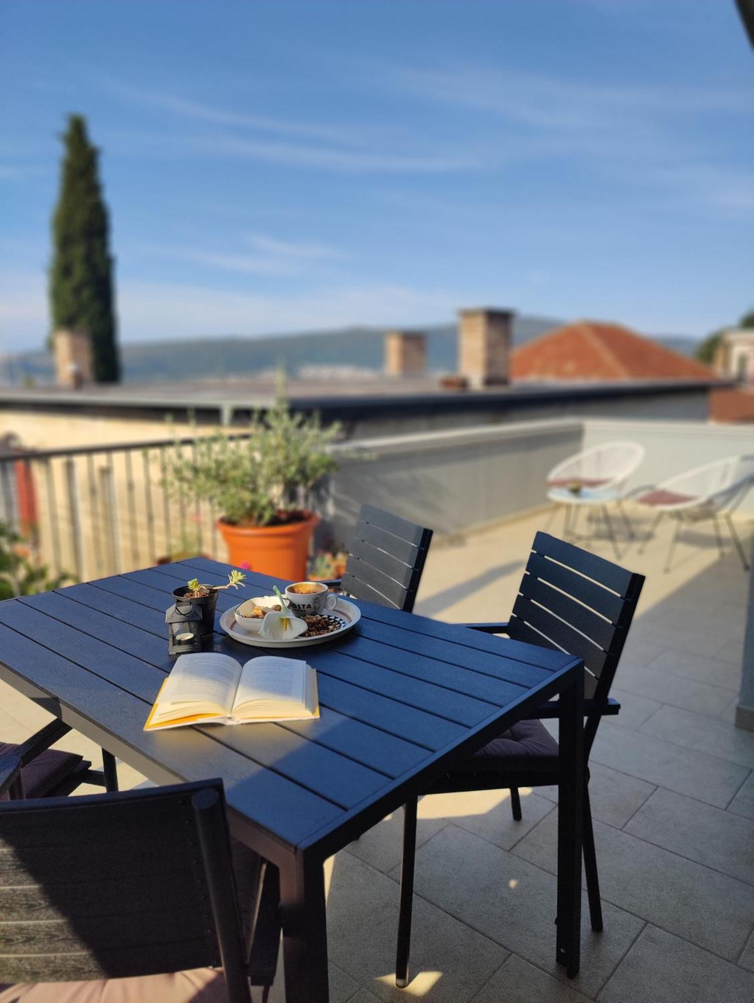Miro Guesthouse Tivat Eksteriør billede
