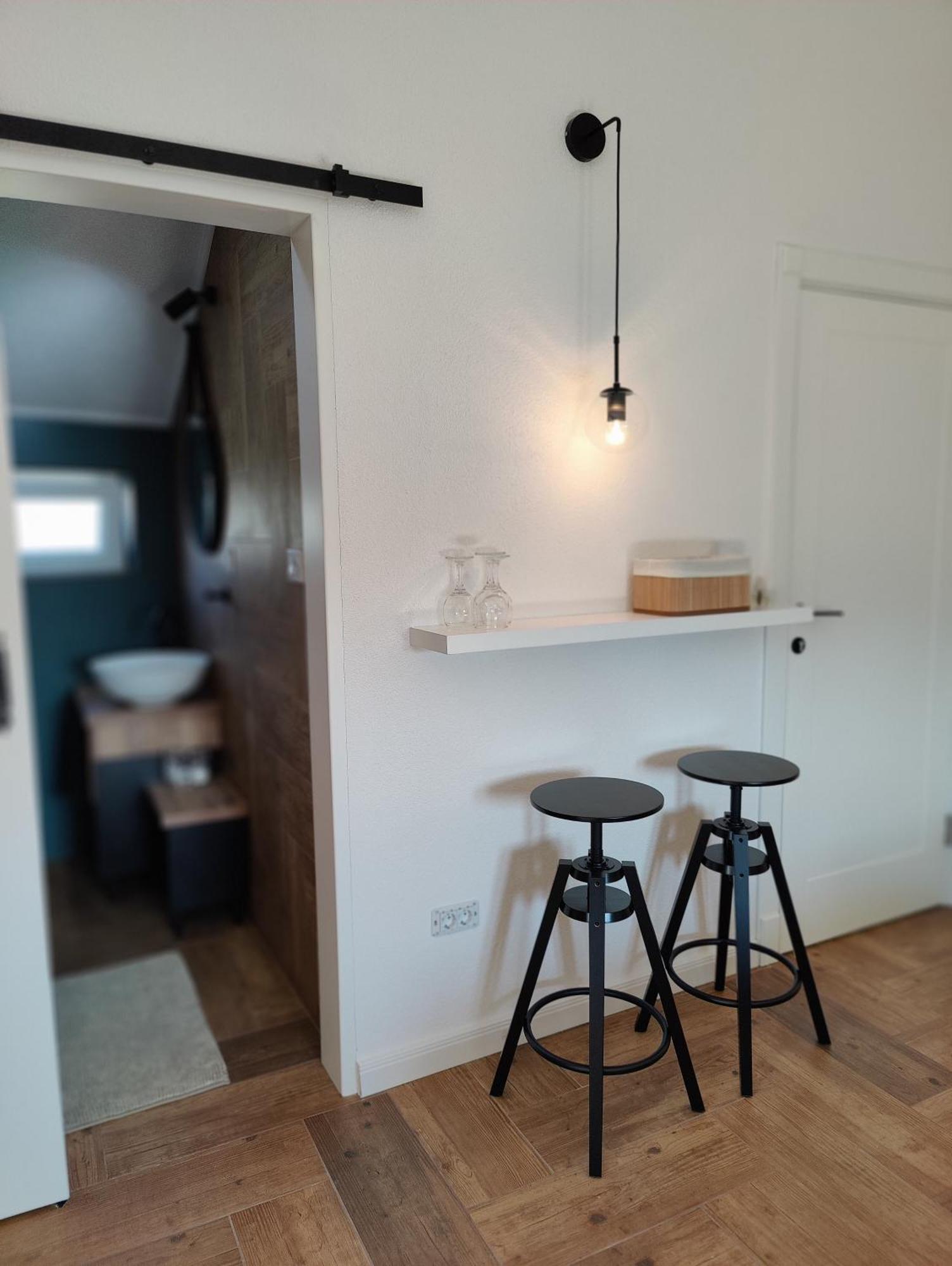 Miro Guesthouse Tivat Eksteriør billede
