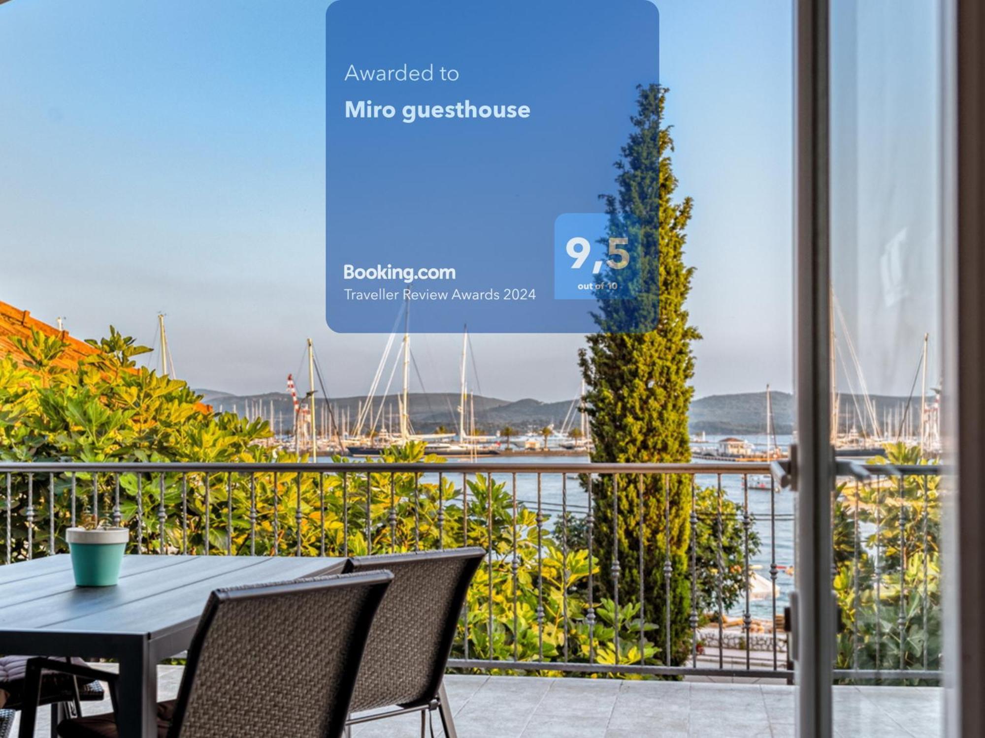 Miro Guesthouse Tivat Eksteriør billede