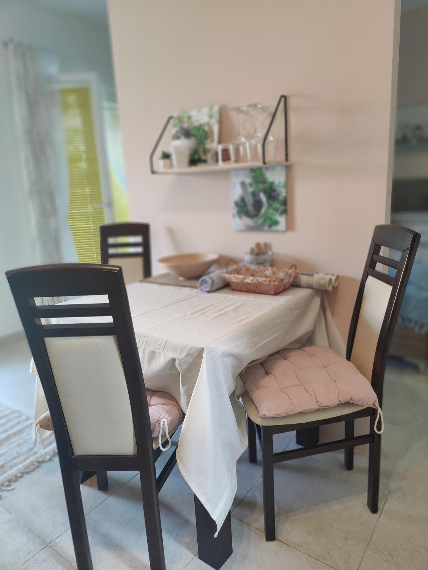 Miro Guesthouse Tivat Eksteriør billede